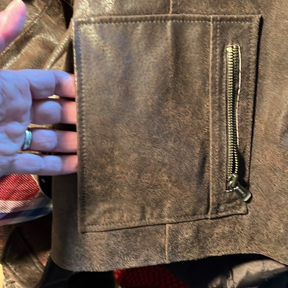 Leather jacket by Pacific Trail,size XL. Quilt lined, warm. Blazer style. - Picture 11 of 11